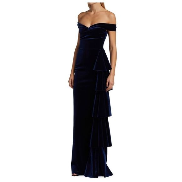 Chiara Boni La Petite Robe Willa Off-The-Shoulder Velvet Gown - Picture 3 of 11